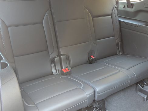 Used 2023 GMC Yukon XL Denali image 22