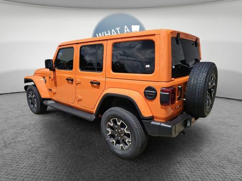 New 2025 Jeep Wrangler Sahara image 8