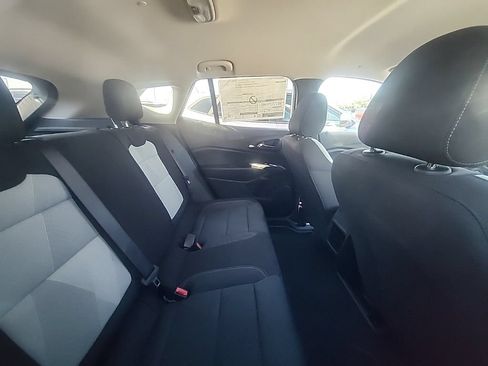 New 2026 Chevrolet Trax LS w/ LS Convenience Package FWD image 4