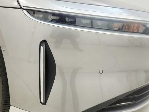 Used 2024 Lucid Air Touring AWD/4WD image 22