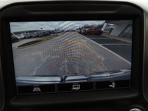 Certified 2021 GMC Sierra 1500 SLT image 32