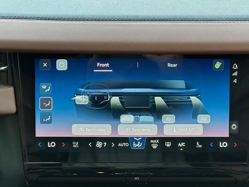 New 2026 Lincoln Navigator Reserve AWD/4WD image 15