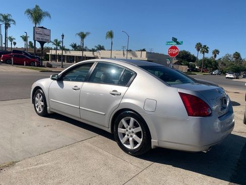 Used 2004 Nissan Maxima 3.5 SL w/ Driver Preferred Pkg image 4