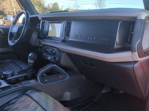 Used 2022 Ford Bronco Wildtrak image 35