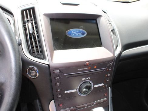 Used 2016 Ford Edge Titanium AWD/4WD image 15