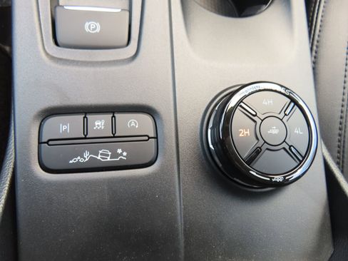 New 2026 Ford Ranger Lariat image 17