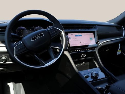 New 2026 Jeep Grand Cherokee L Limited w/ Limited Altitude Package AWD/4WD image 14