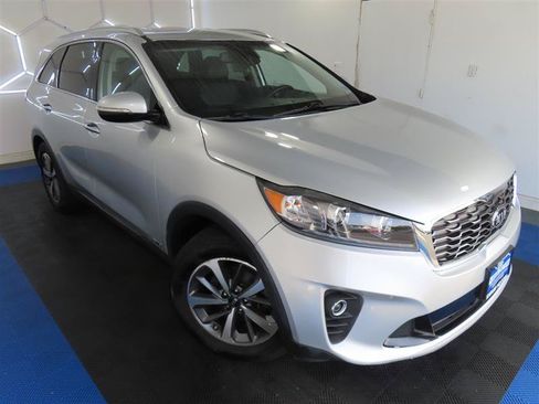 Used 2019 Kia Sorento EX AWD/4WD image 5