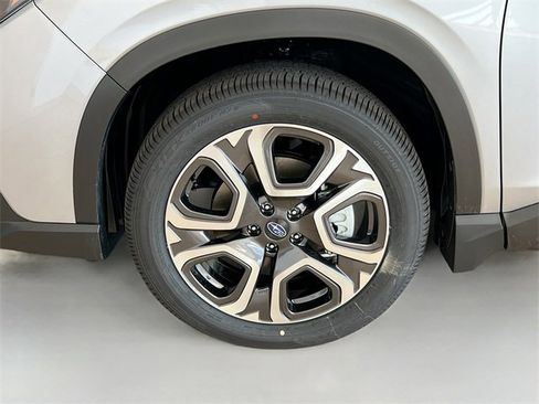 New 2025 Subaru Ascent Touring image 38