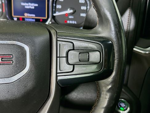 Used 2021 GMC Sierra 1500 AT4 w/ AT4 Premium Package AWD/4WD image 17