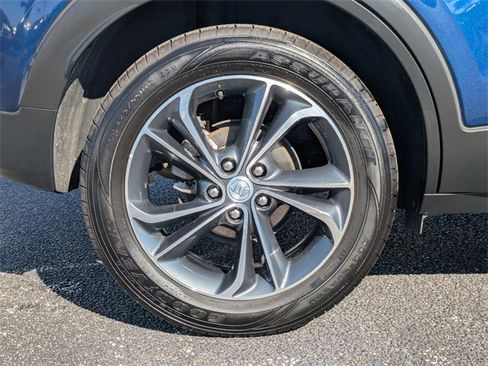 Used 2022 Buick Encore GX Select image 12