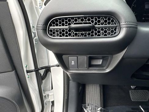 New 2026 Honda HR-V LX image 29