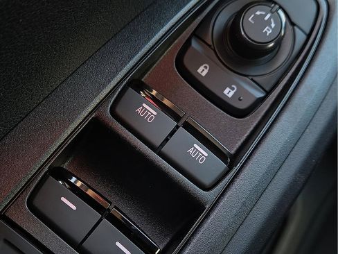 New 2026 Subaru Crosstrek 2.0i Premium image 18