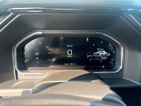 New 2026 GMC Sierra 1500 AT4 w/ AT4 Premium Package AWD/4WD image 11