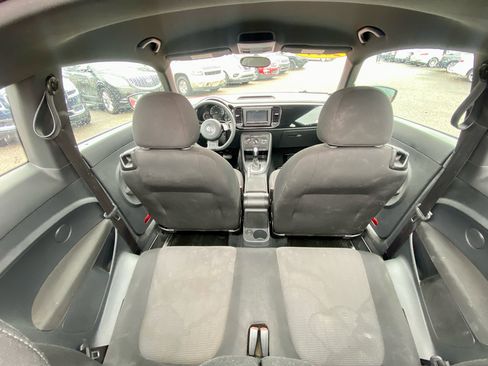 Used 2014 Volkswagen Beetle 1.8T image 14