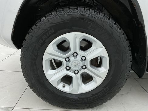 Used 2016 Toyota 4Runner SR5 Premium AWD/4WD image 45