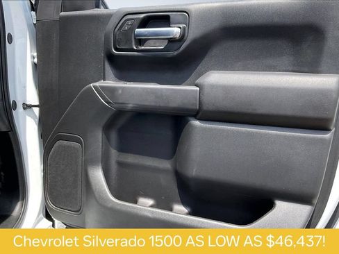 Used 2025 Chevrolet Silverado 1500 Custom Trail Boss w/ LPO, Dark Essentials Package AWD/4WD image 23