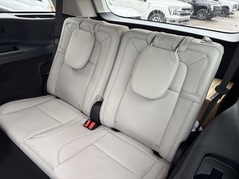 New 2026 Lincoln Aviator Reserve RWD image 21