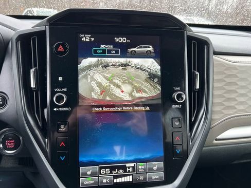 Certified 2025 Subaru Forester Premium image 30