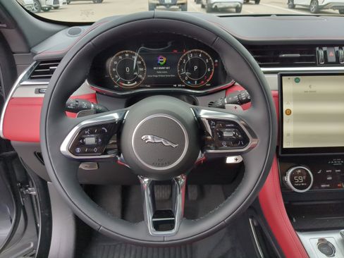 New 2026 Jaguar F-PACE R-Dynamic S image 33