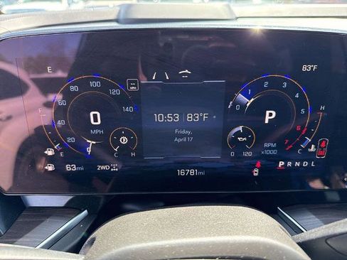 Used 2025 Chevrolet Tahoe LT image 5