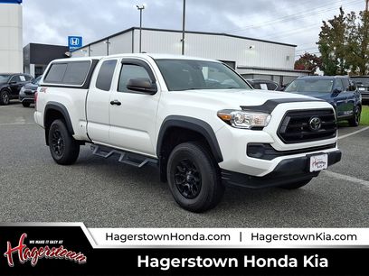 Used 2022 Toyota Tacoma SR