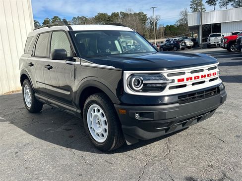 Used 2023 Ford Bronco Sport Heritage w/ Heritage Convenience Package image 4