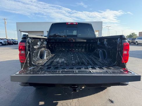 Used 2018 Chevrolet Silverado 1500 LT w/ All Star Edition AWD/4WD image 16