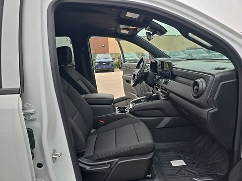 Used 2024 Chevrolet Colorado Trail Boss w/ Advanced Trailering Package AWD/4WD image 14