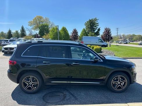 New 2026 Mercedes-Benz GLB 250 4MATIC image 6