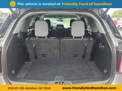 Used 2023 Ford Explorer XLT w/ Equipment Group 202A image 29