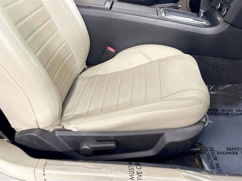 Used 2011 Ford Mustang Premium w/ 201A Rapid Spec Order Code image 27