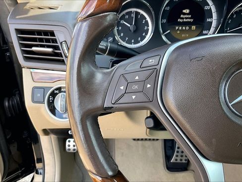 Used 2012 Mercedes-Benz E 350 Cabriolet image 18