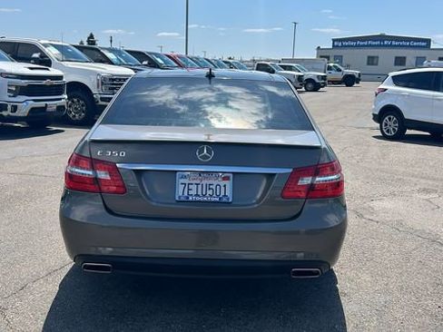 Used 2011 Mercedes-Benz E 350 Sedan image 4