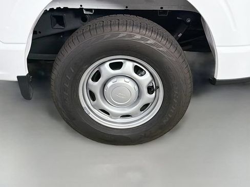 Used 2025 Ford F150 XL AWD/4WD image 32