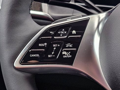 New 2025 Mercedes-Benz GLC 350e 4MATIC image 21