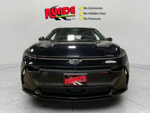 Used 2024 Chevrolet Equinox EV RS FWD image 8