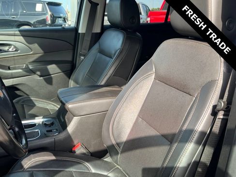 Used 2020 Chevrolet Traverse Premier AWD/4WD image 7