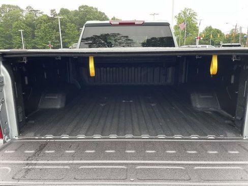 Used 2025 Chevrolet Silverado 2500 Custom w/ Custom Value Package AWD/4WD image 8