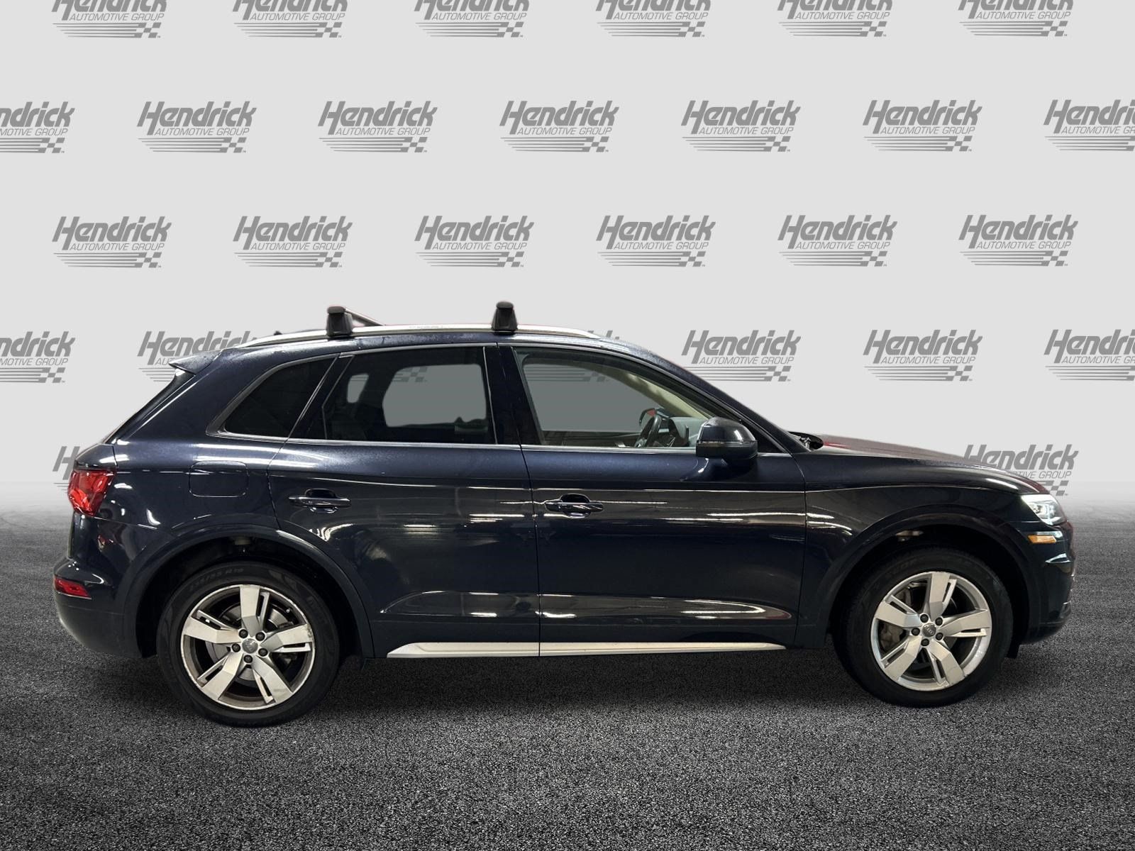 Used 2018 Audi Q5 2.0T Premium w/ Convenience Package AWD/4WD image 3