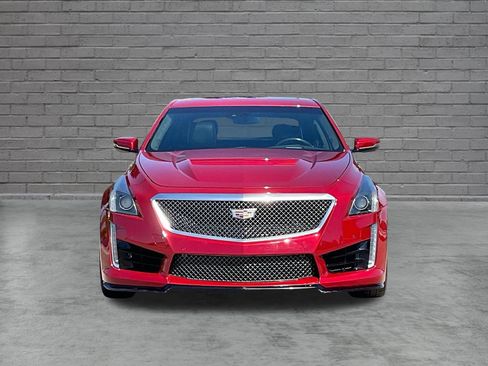 Used 2016 Cadillac CTS V w/ Luxury Package RWD image 2