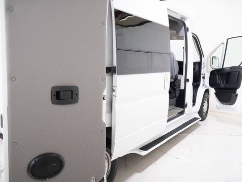 Used 2015 RAM ProMaster 2500 FWD image 36