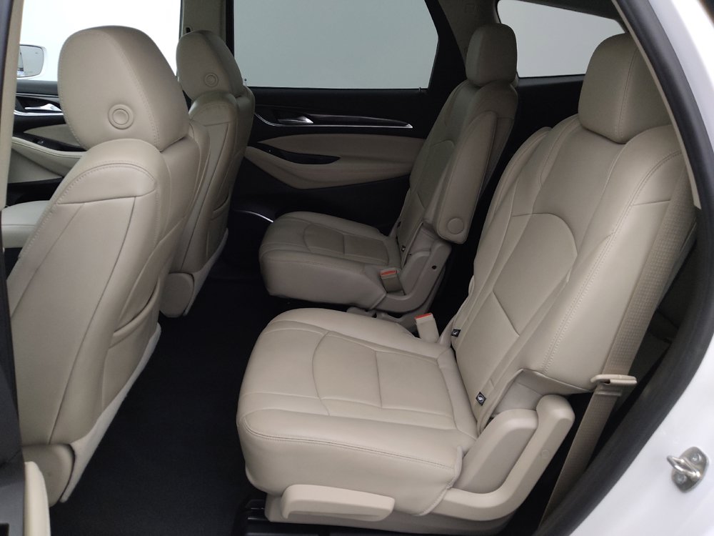 Used 2019 Buick Enclave Essence AWD/4WD image 18