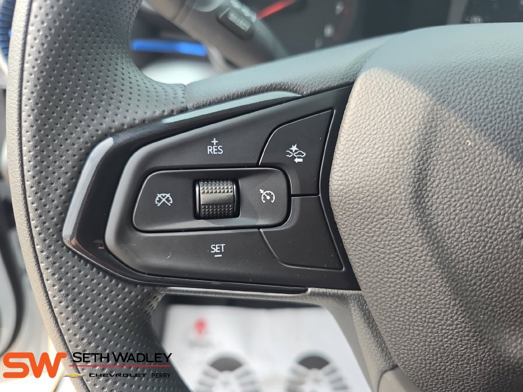 New 2026 Chevrolet Trax LS w/ LS Convenience Package FWD image 18