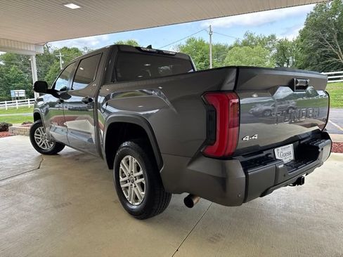Used 2024 Toyota Tundra SR5 w/ SR5 Convenience Package AWD/4WD image 9