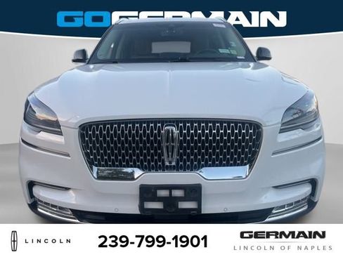 Used 2020 Lincoln Aviator Reserve w/ Elements Package Plus image 9