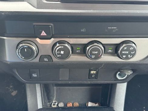 Used 2019 Toyota Tacoma SR image 24