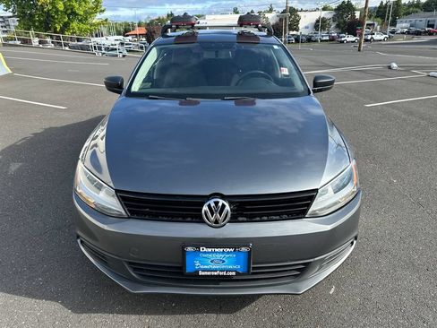 Used 2011 Volkswagen Jetta S FWD image 10