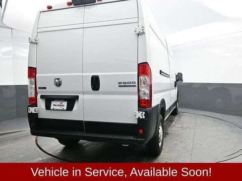 Used 2023 RAM ProMaster 2500 FWD image 6