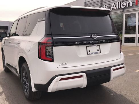 New 2026 Nissan Armada SV image 6